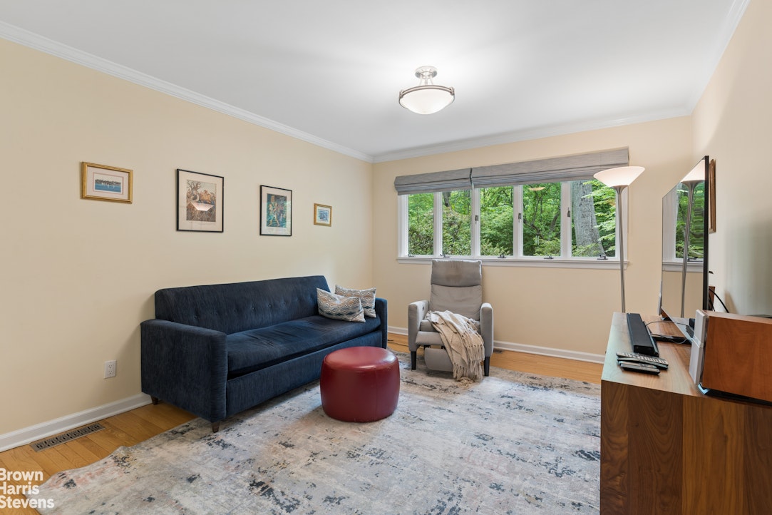 383 West 254th Street North Riverdale Bronx NY 10471
