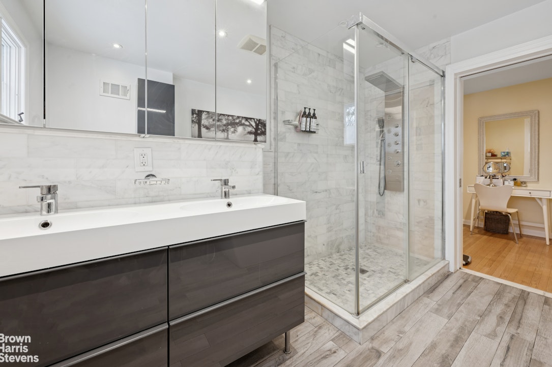 383 West 254th Street North Riverdale Bronx NY 10471