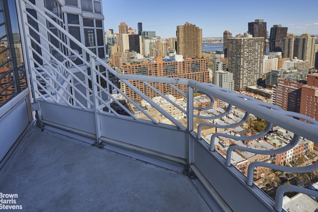 200 East 32nd Street 32A Kips Bay New York NY 10016