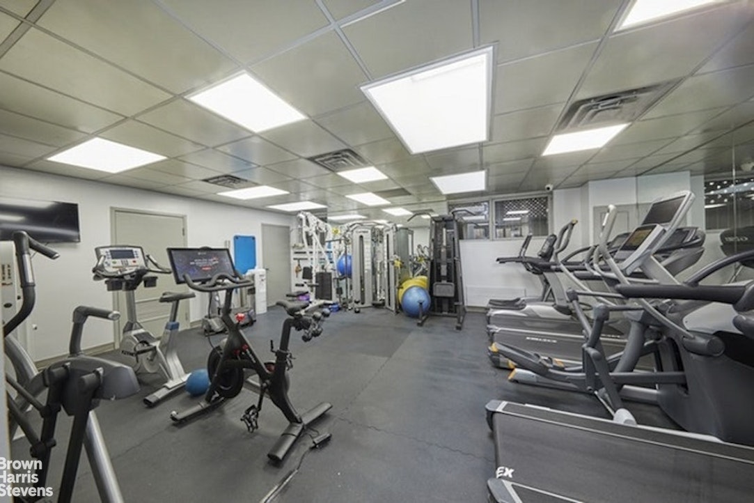 200 East 32nd Street 32A Kips Bay New York NY 10016