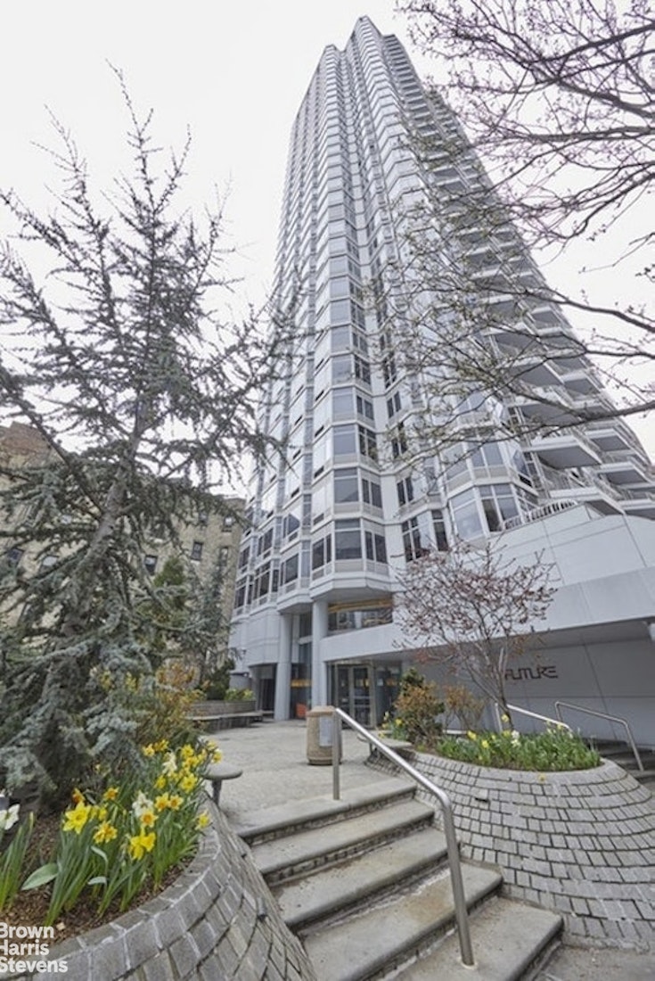 200 East 32nd Street 32A Kips Bay New York NY 10016