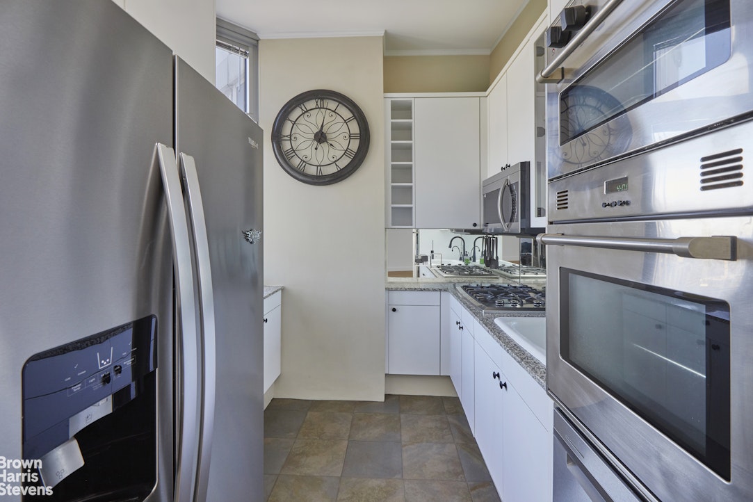 200 East 32nd Street 32A Kips Bay New York NY 10016