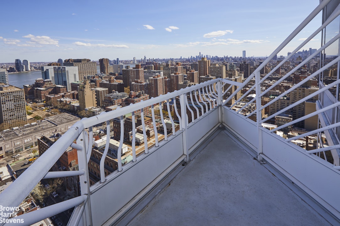 200 East 32nd Street 32A Kips Bay New York NY 10016