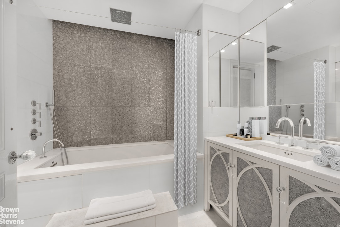 200 East 69th Street Upper East Side New York NY 10021