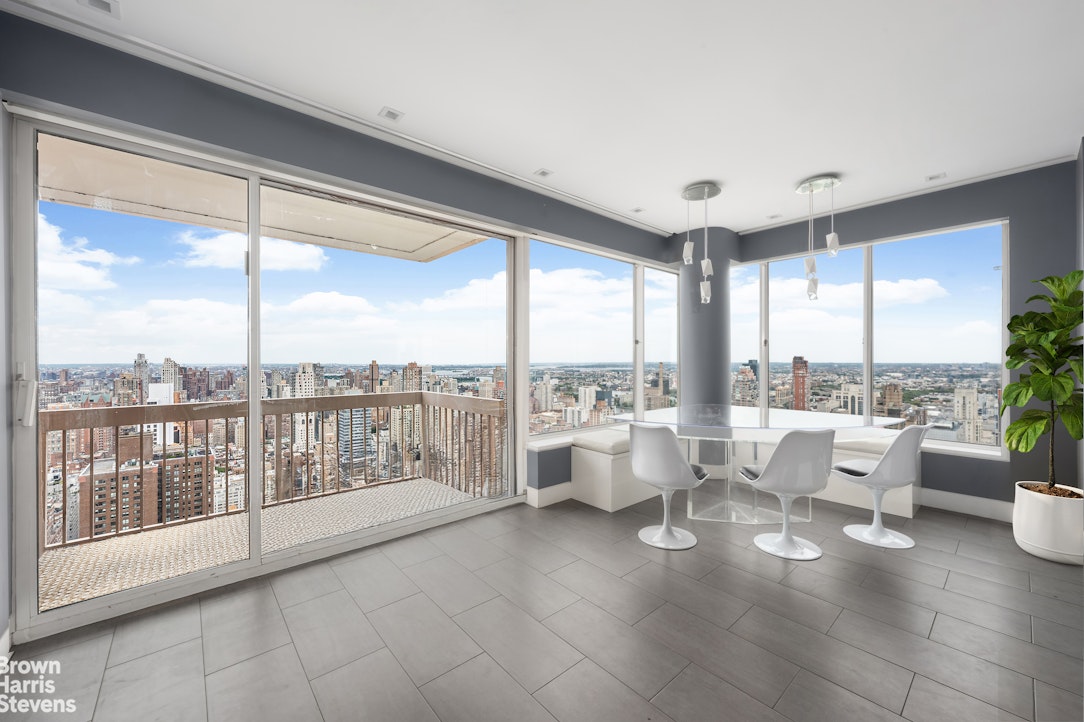 200 East 69th Street Upper East Side New York NY 10021