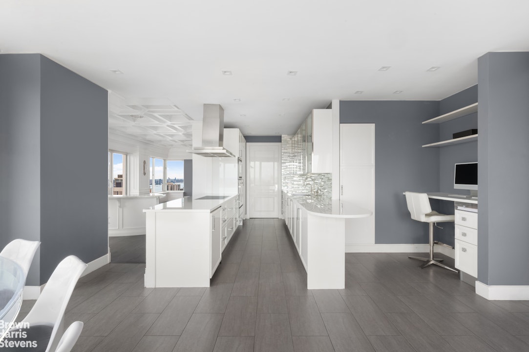 200 East 69th Street Upper East Side New York NY 10021