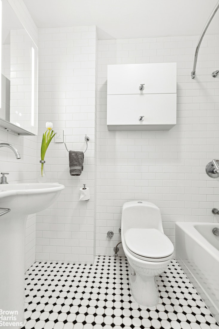 159 Madison Avenue 11G Murray Hill New York NY 10016