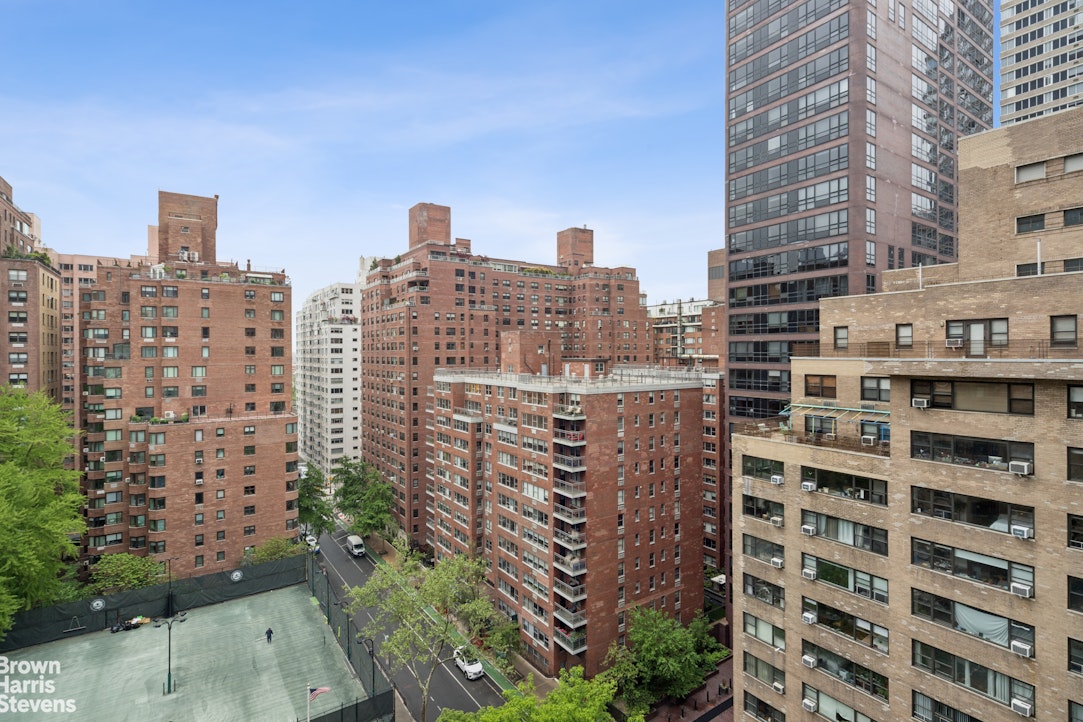 400 East 56th Street 11N Sutton Place New York NY 10022