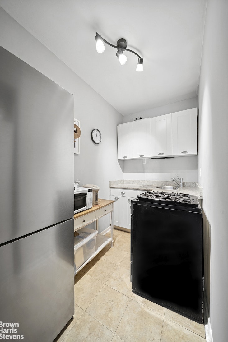 134 West 71st Street 10 Lincoln Square New York NY 10023