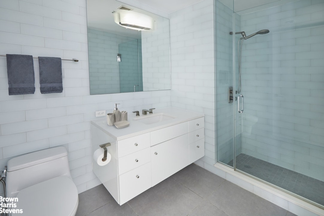 5 East 44th Street Midtown East New York NY 10017