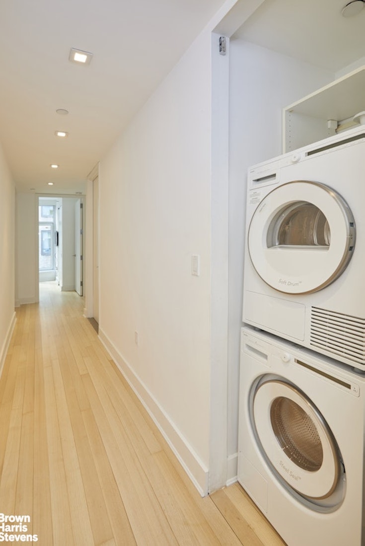 5 East 44th Street Midtown East New York NY 10017