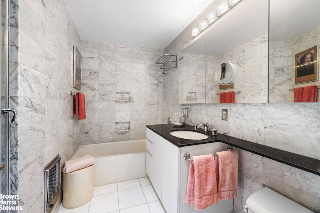 425 East 58th Street Sutton Place New York NY 10022