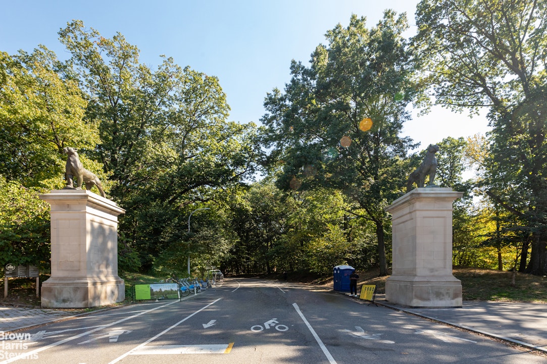 593 4th Street Park Slope Brooklyn NY 11215