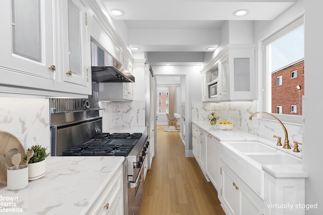 936 Fifth Avenue Upper East Side New York NY 10021