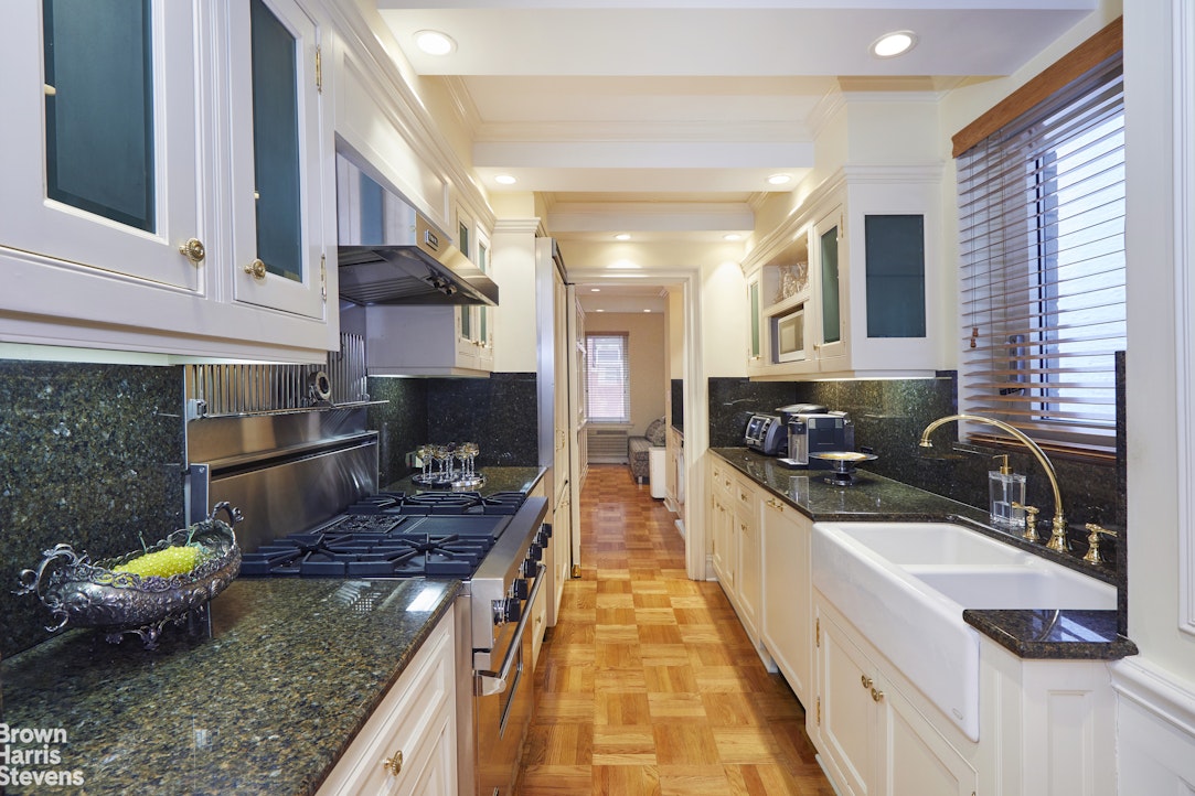 936 Fifth Avenue Upper East Side New York NY 10021