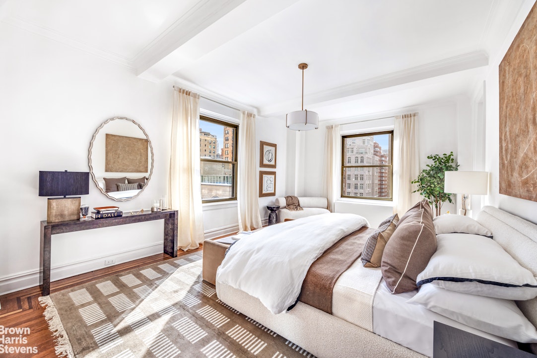 21 East 87th Street 6B Carnegie Hill New York NY 10128