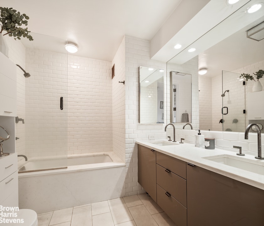 211 Madison Avenue Murray Hill New York NY 10016