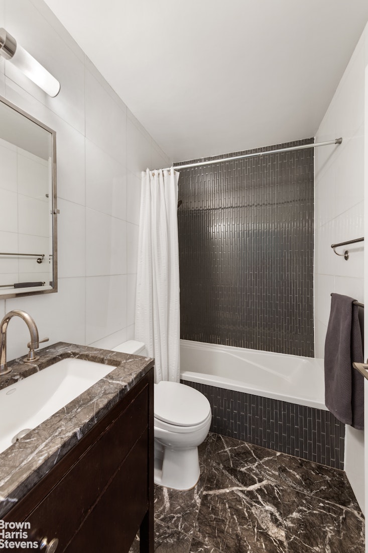 212 East 47th Street 18A Turtle Bay New York NY 10017