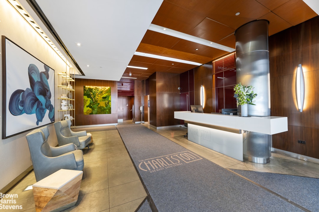 225 East 34th Street Murray Hill New York NY 10016