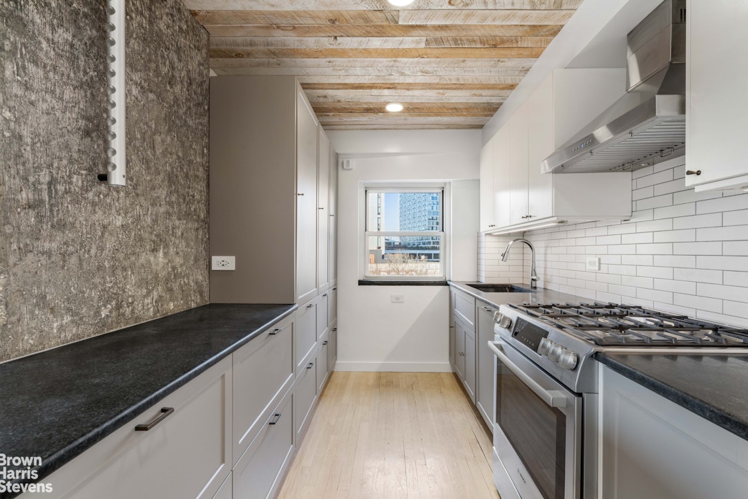 387 Grand Street Lower East Side New York NY 10002