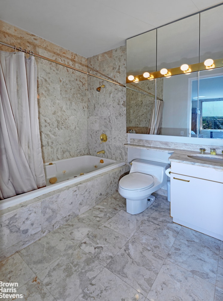 524 East 72nd Street 31B Upper East Side New York NY 10021