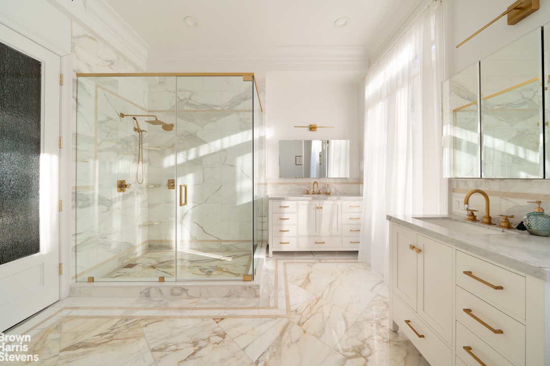 340 West 23rd Street Chelsea New York NY 10011