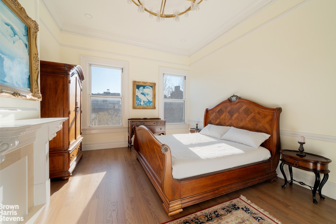 340 West 23rd Street Chelsea New York NY 10011