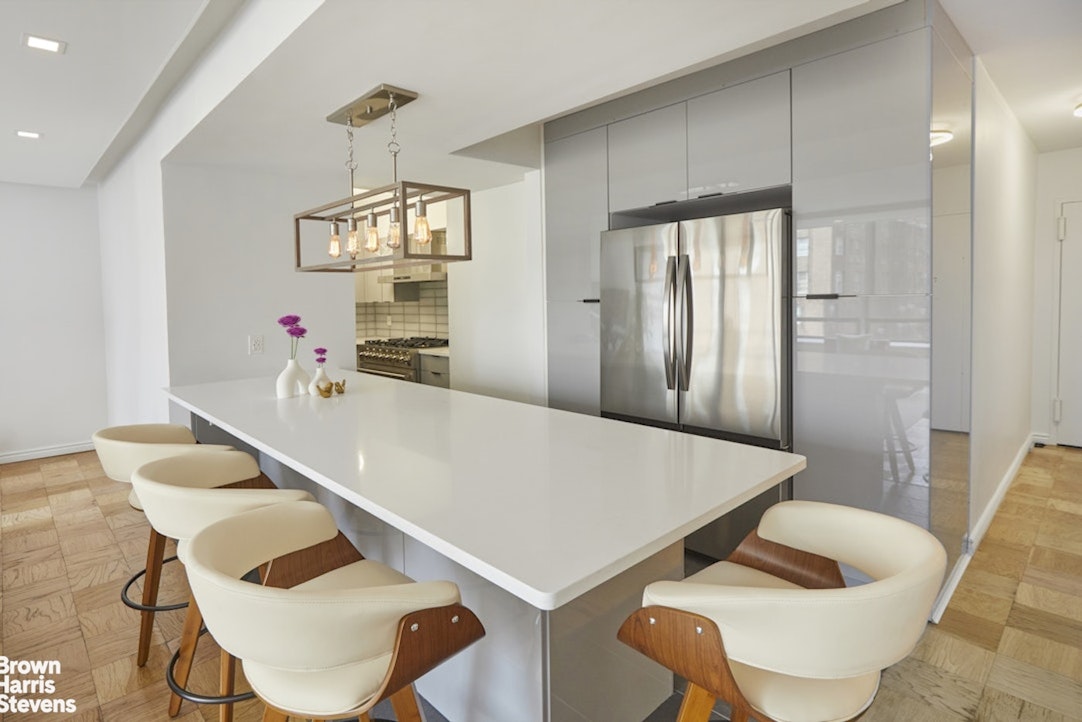 870 United Nations Plaza Beekman Place New York NY 10017