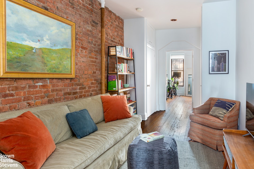 537 Clinton Street 2B Carroll Gardens Brooklyn NY 11231