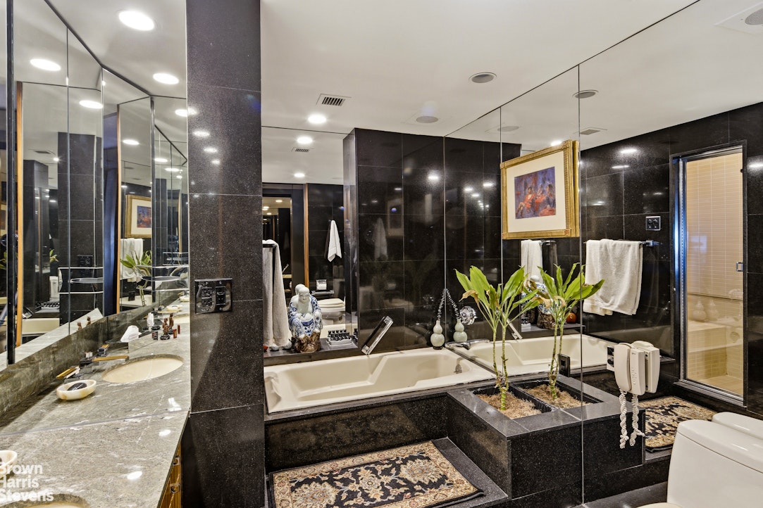 425 East 58th Street 15F Sutton Place New York NY 10022