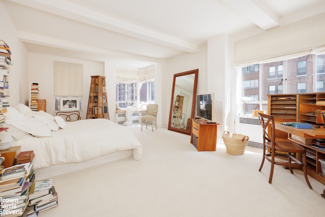 19 East 88th Street 6AH Carnegie Hill New York NY 10128