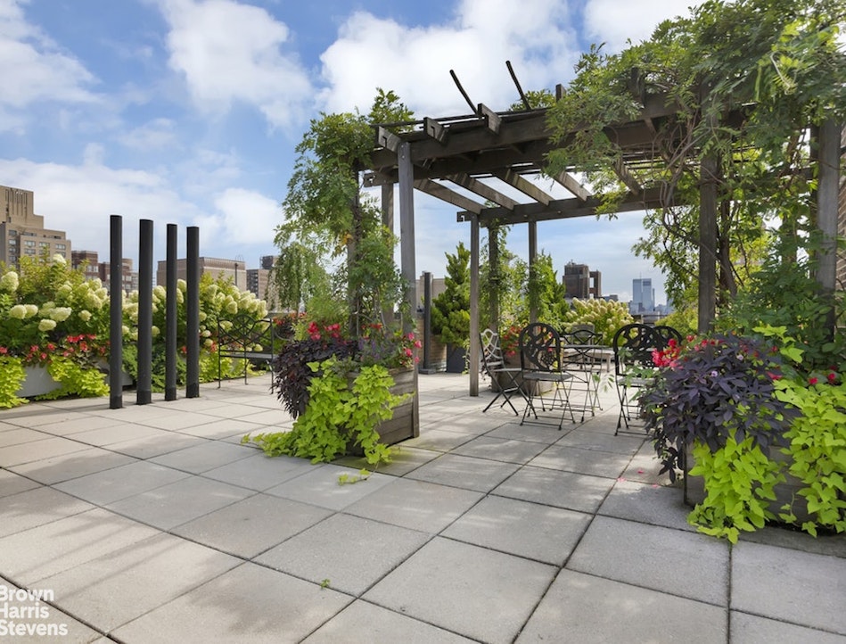 19 East 88th Street 6AH Carnegie Hill New York NY 10128