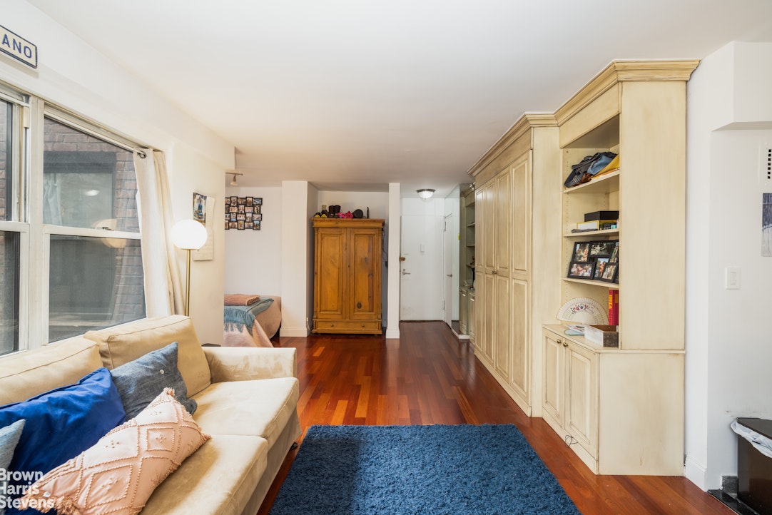 166 East 35th Street 4A Murray Hill New York NY 10016