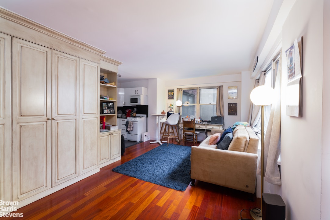 166 East 35th Street 4A Murray Hill New York NY 10016