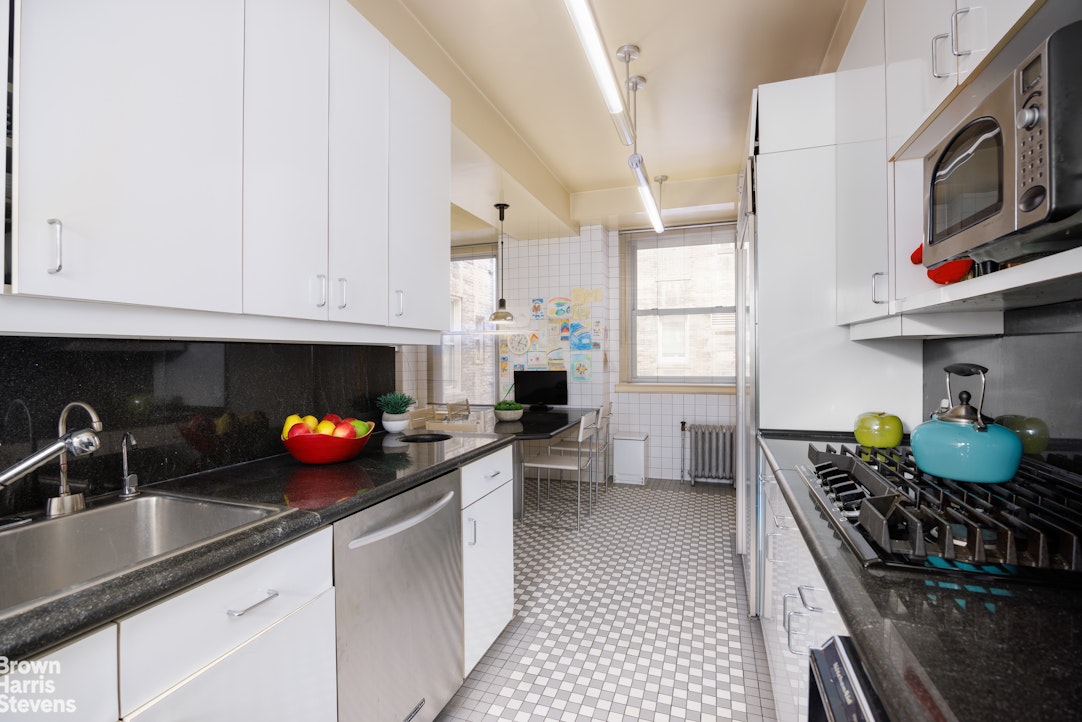 1010 Fifth Avenue 10B Upper East Side New York NY 10028