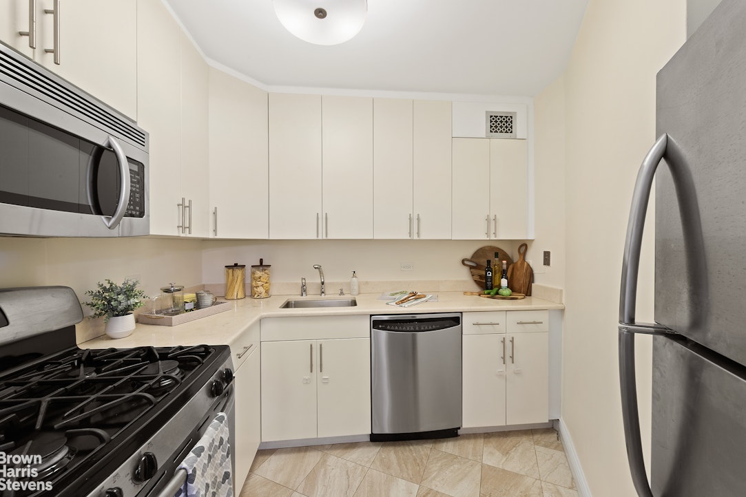 30 West 63rd Street Lincoln Square New York NY 10023