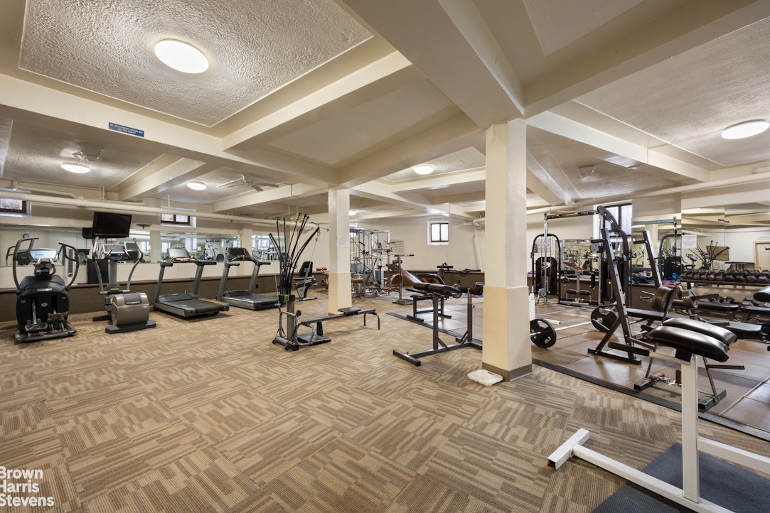 7119 Shore Road 2A Bay Ridge Brooklyn NY 11209