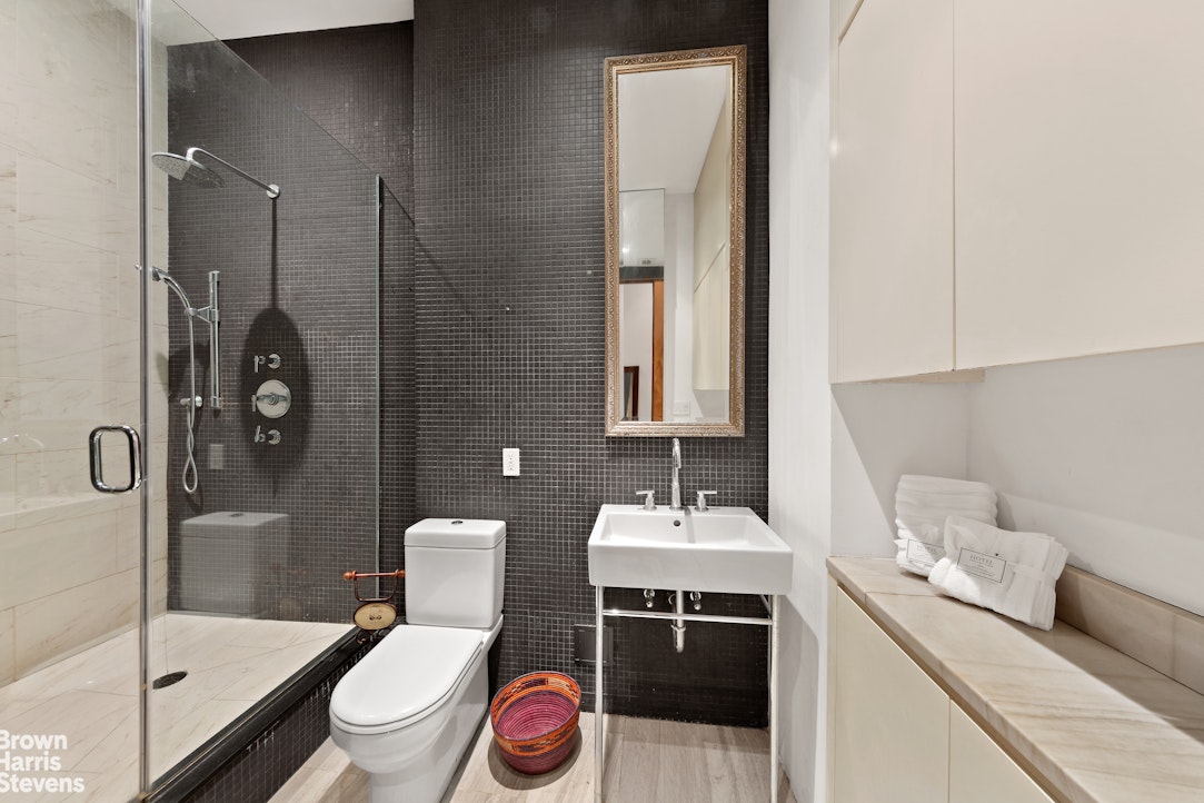 310 East 46th Street Turtle Bay New York NY 10017