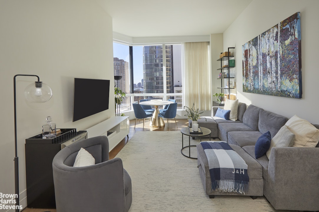 77 Greenwich Street 15B Financial District New York NY 10006