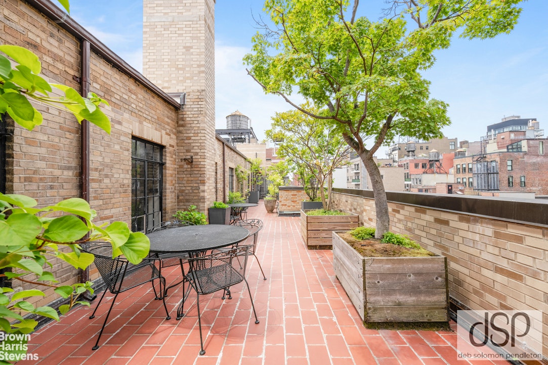 40-50 East 10th Street 5J Greenwich Village New York NY 10003