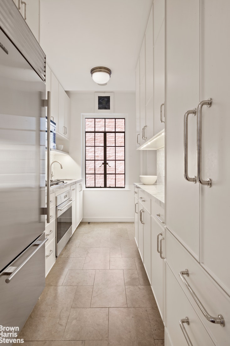 40-50 East 10th Street 5J Greenwich Village New York NY 10003