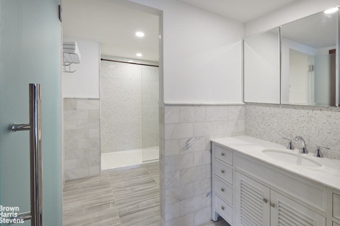 150 East 61st Street Upper East Side New York NY 10065