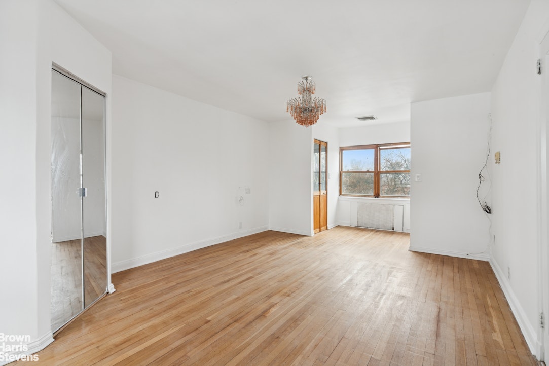 6015 Independence Avenue Riverdale Bronx NY 10471