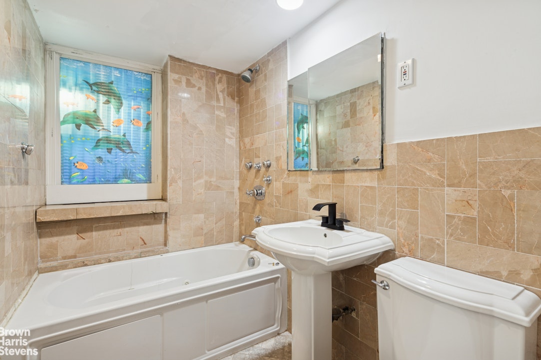 6015 Independence Avenue Riverdale Bronx NY 10471