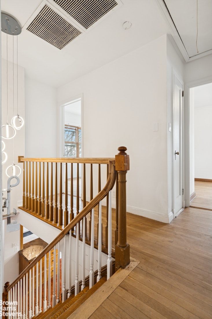 6015 Independence Avenue Riverdale Bronx NY 10471