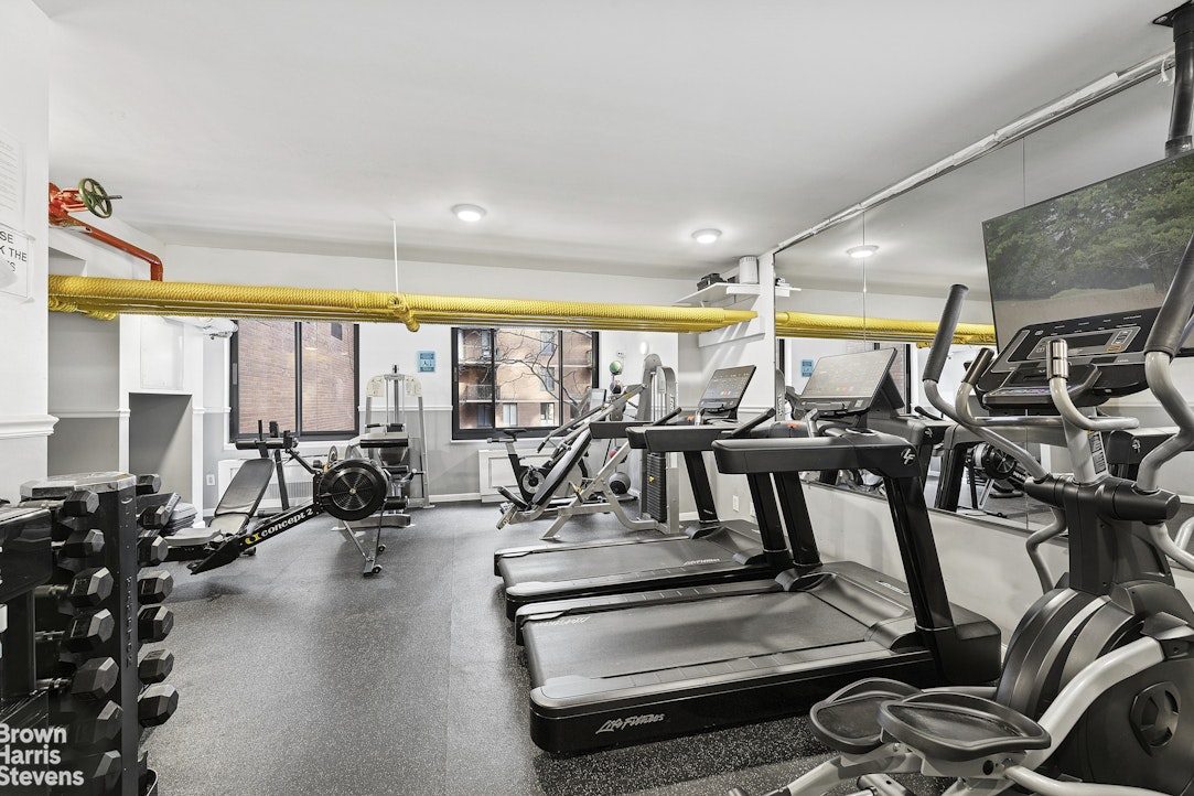 300 Albany Street 2D Battery Park City New York NY 10280