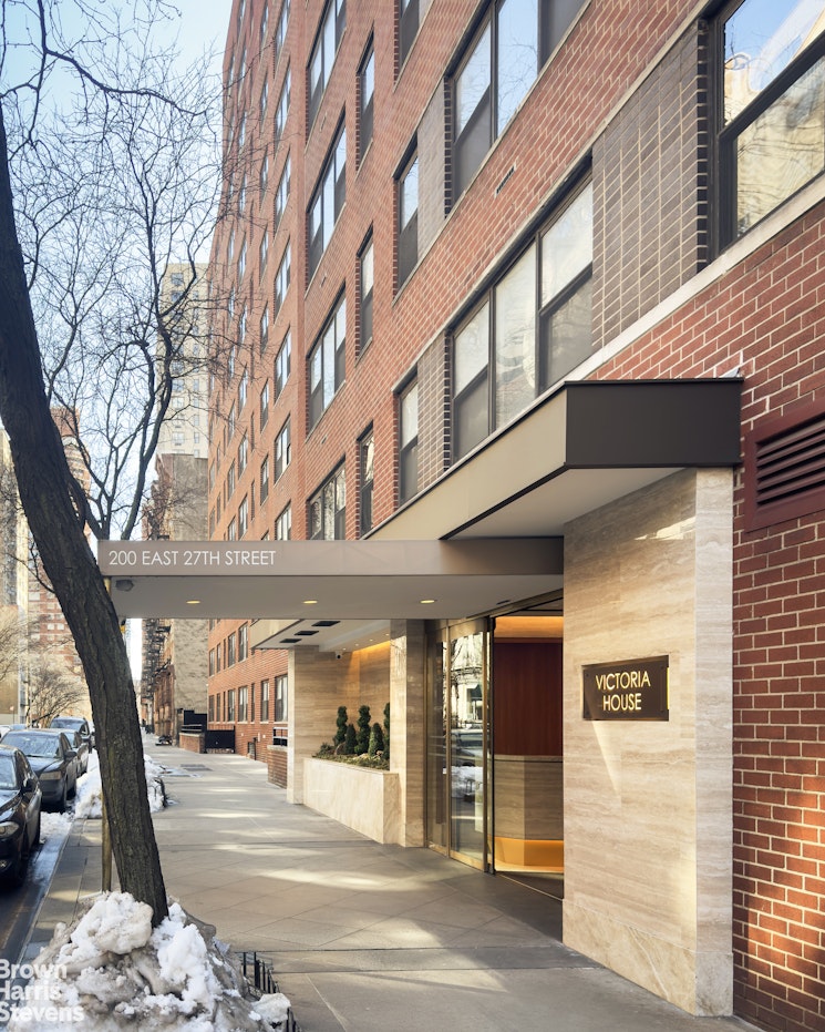 200 East 27th Street 6R Kips Bay New York NY 10016