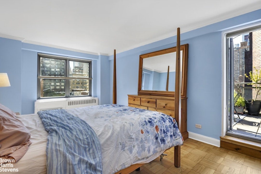 420 East 55th Street 11M Sutton Place New York NY 10022
