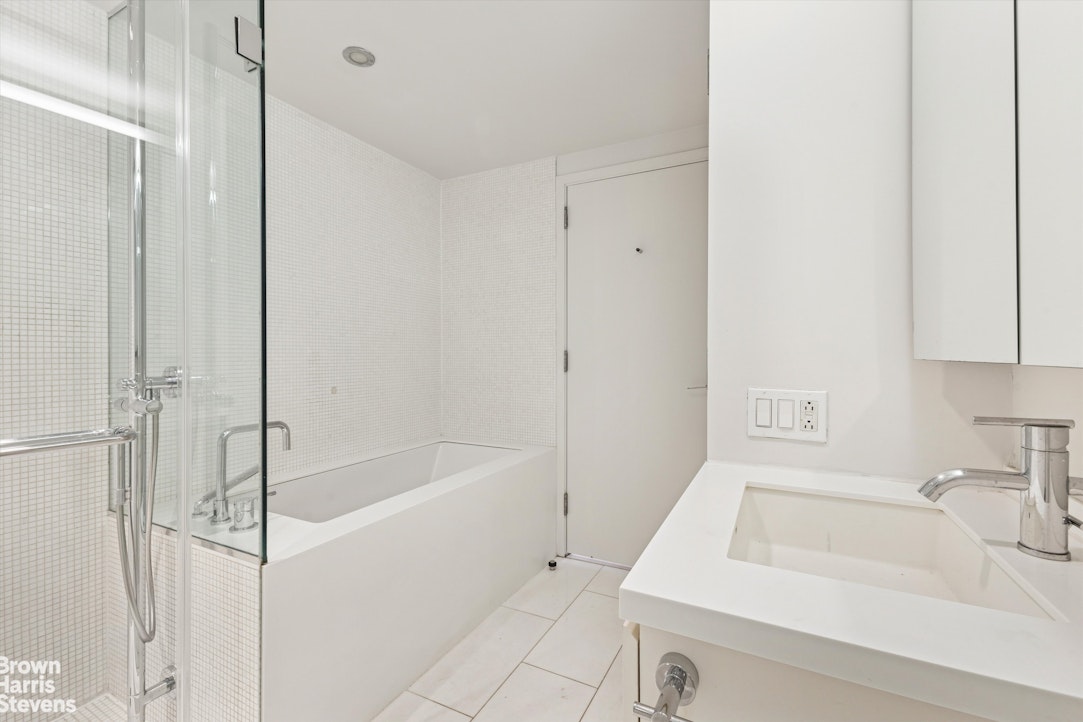 425 West 53rd Street Clinton New York NY 10019