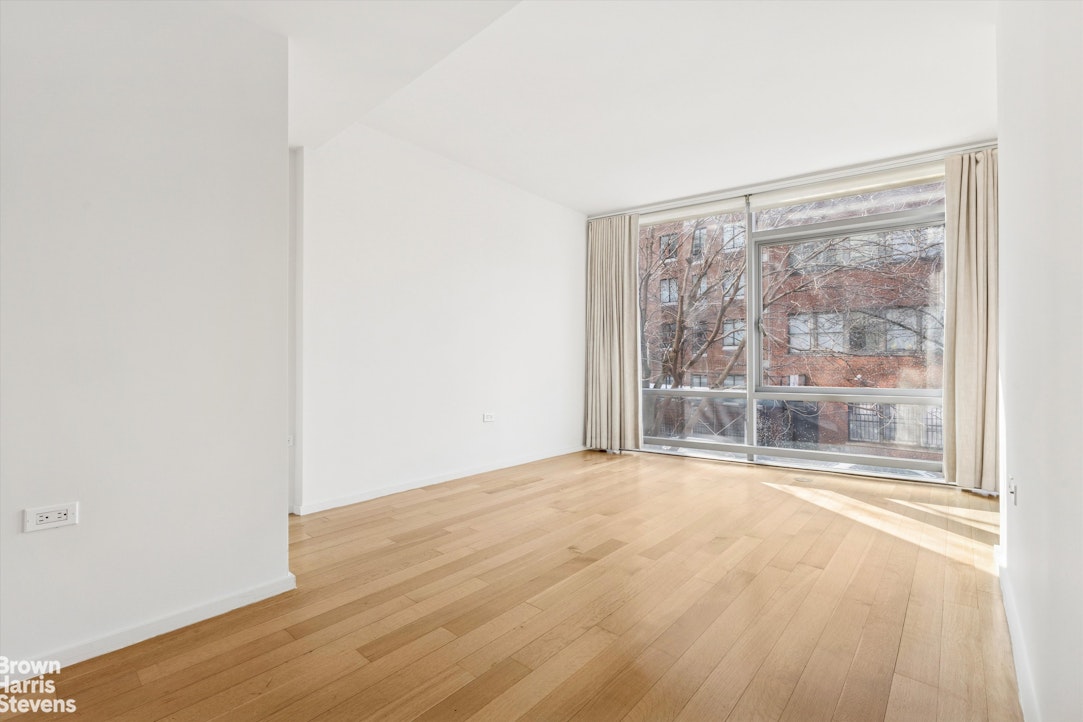 425 West 53rd Street Clinton New York NY 10019